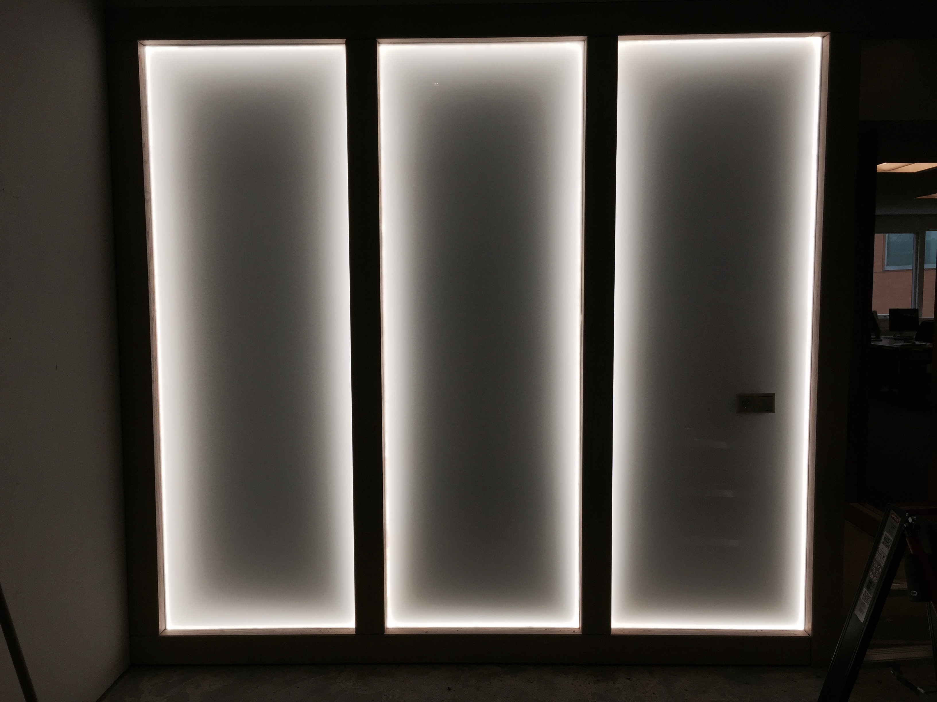 led